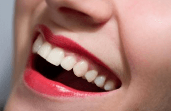 Aphten – die kleinen, schmerzhaften Entzündungen im Mund natürlich behandeln