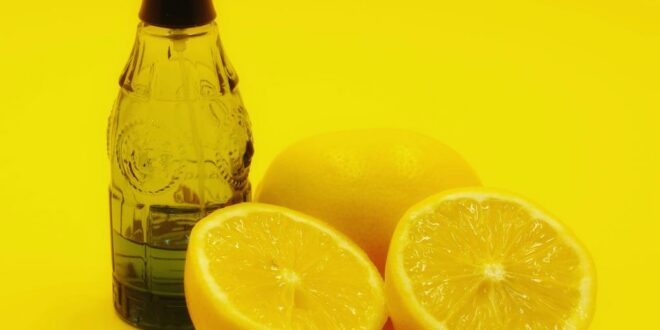 Kalk entfernen mit Zitrone und Essig