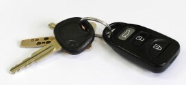 car-key-842107_1280