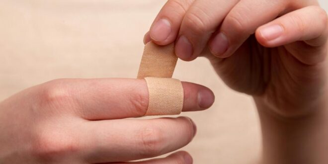 Zeigefinger mit Pflaster